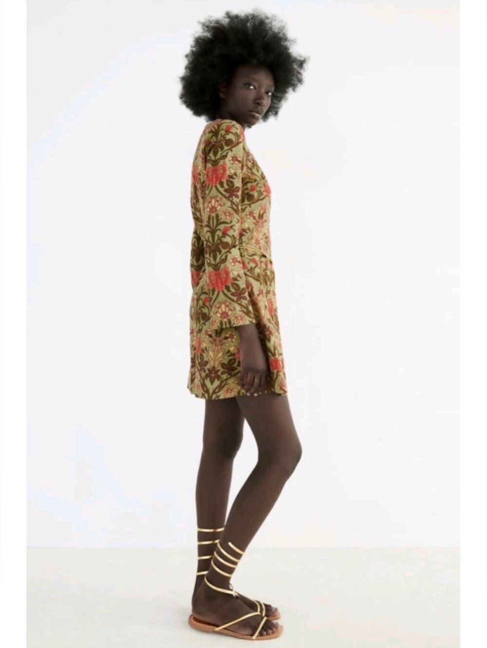 Zara dress - Picture 3 of 9